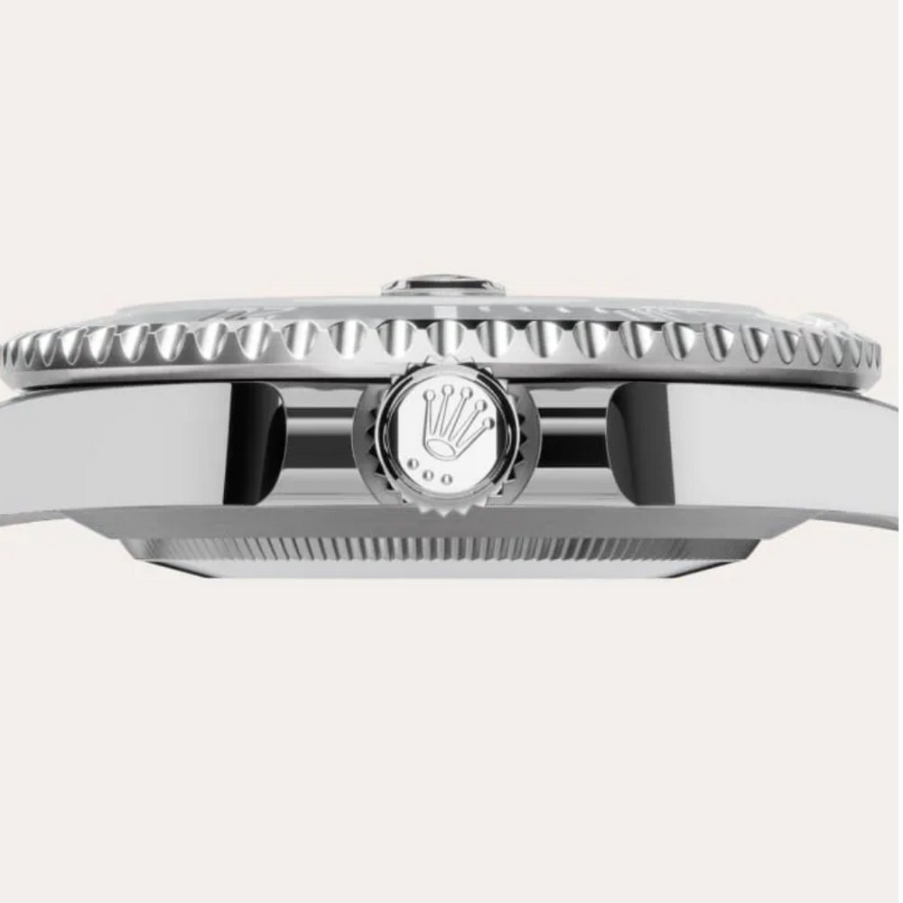Submariner "Black Dial" Date (MIYOTA) RLX-33